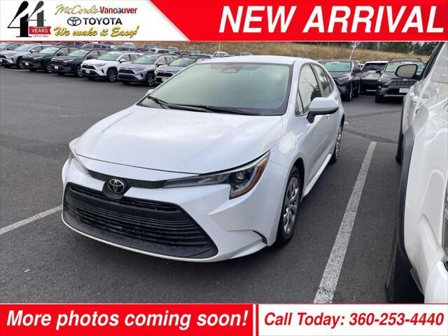 2025 Toyota Corolla LE
