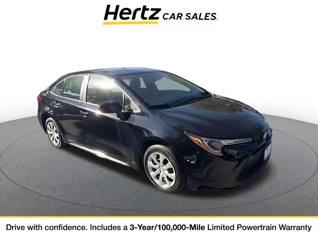 2025 Toyota Corolla LE — photo 1 of 11