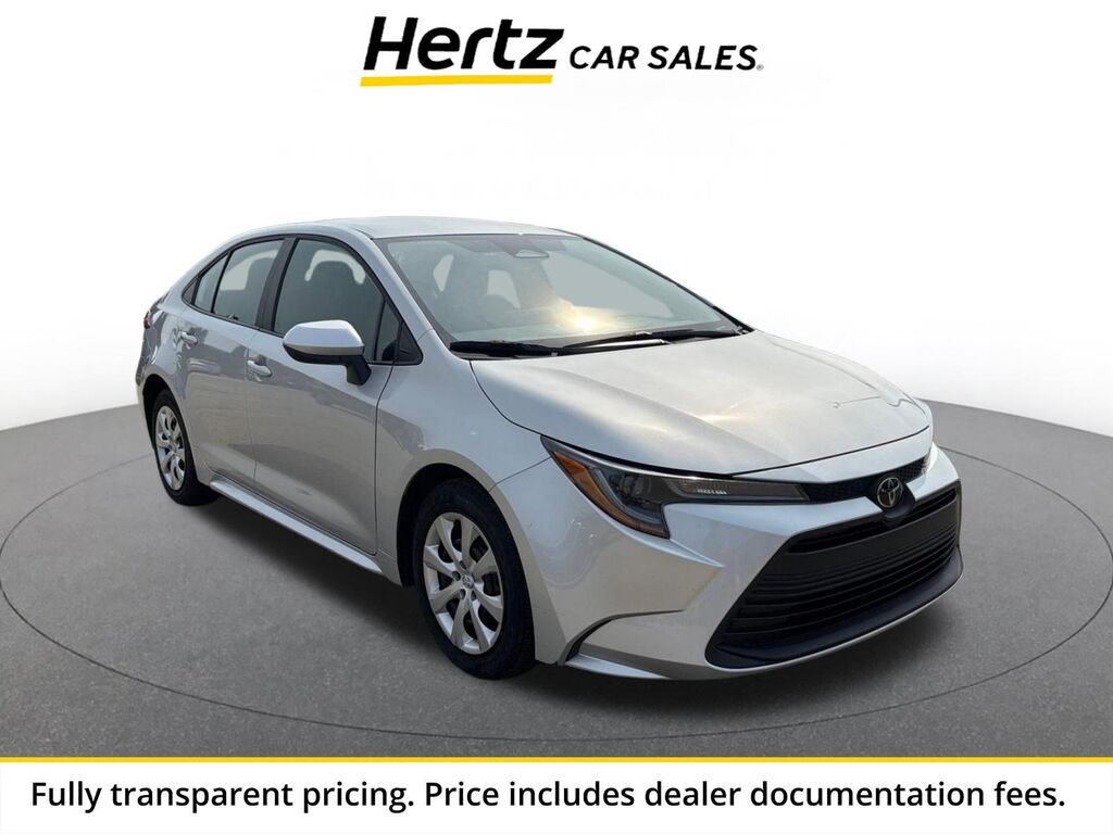 2025 Toyota Corolla LE — photo 1 of 14