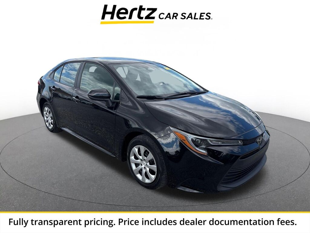 2025 Toyota Corolla LE — photo 1 of 13