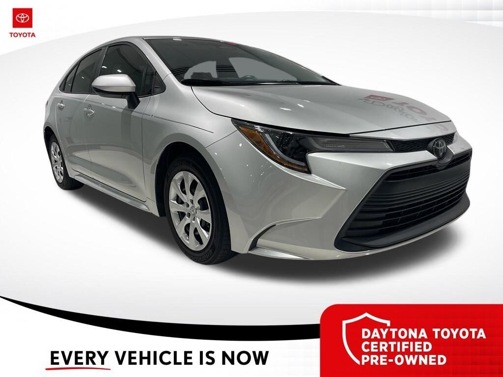 2025 Toyota Corolla LE — photo 1 of 20