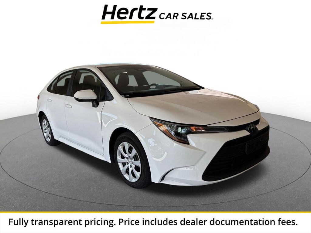 2025 Toyota Corolla LE — photo 1 of 13