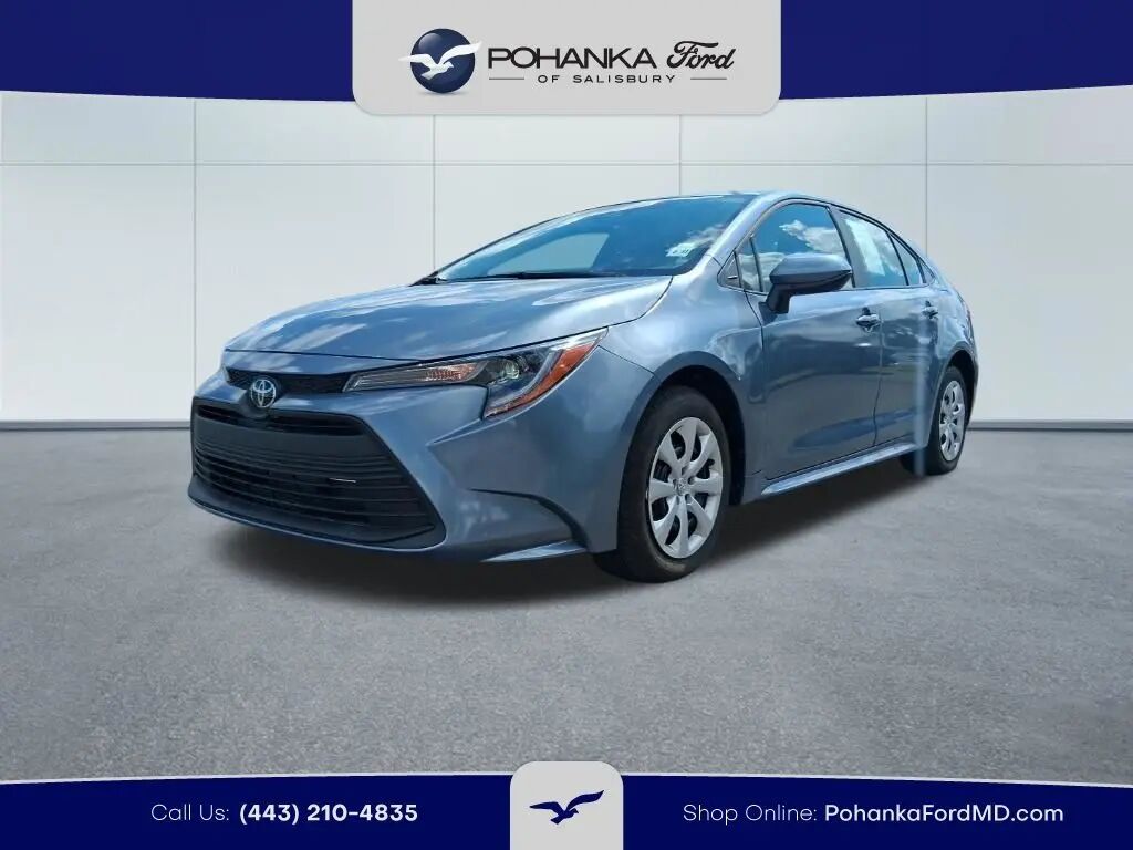 2026 Toyota Corolla LE — photo 1 of 15