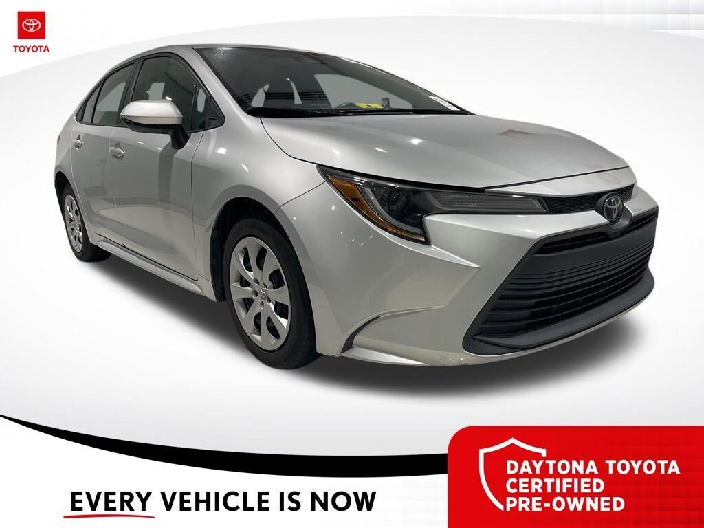 2023 Toyota Corolla LE — photo 1 of 10
