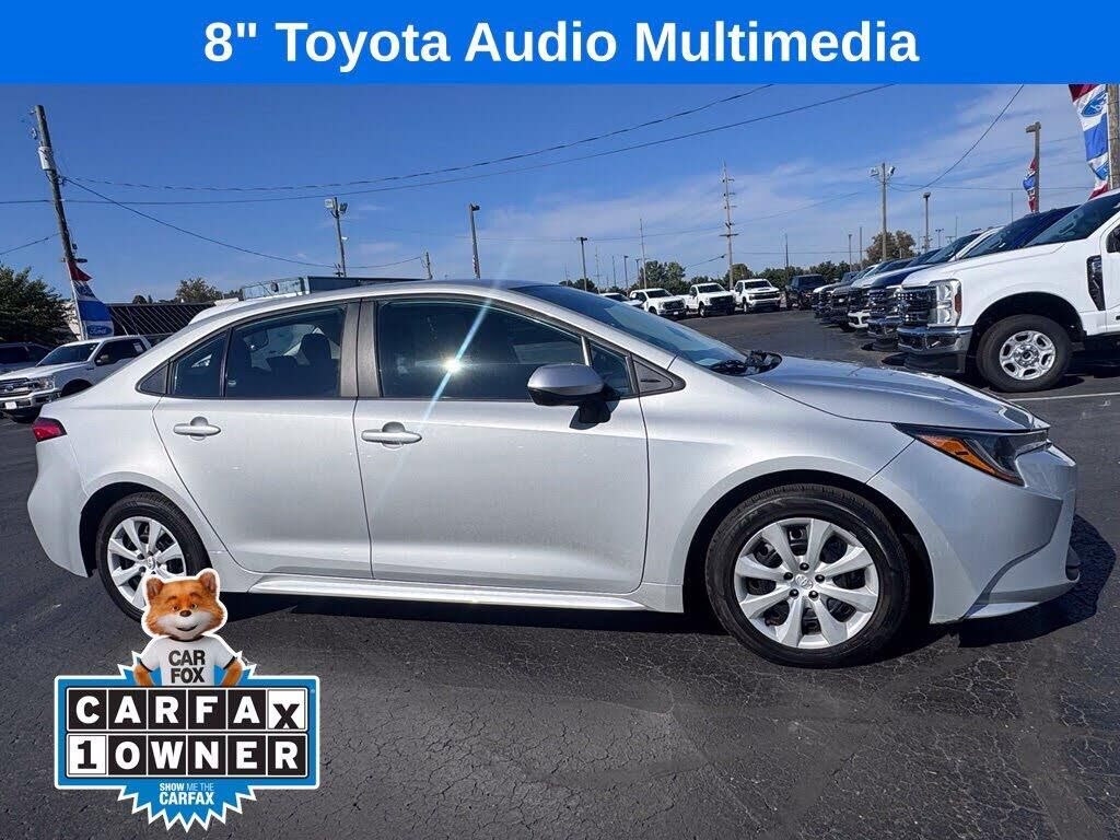 2024 Toyota Corolla LE — photo 1 of 1