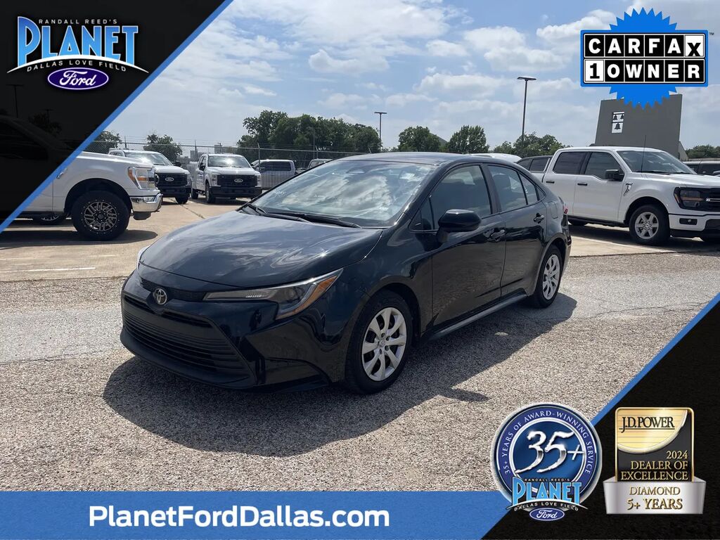 2025 Toyota Corolla LE — photo 1 of 44