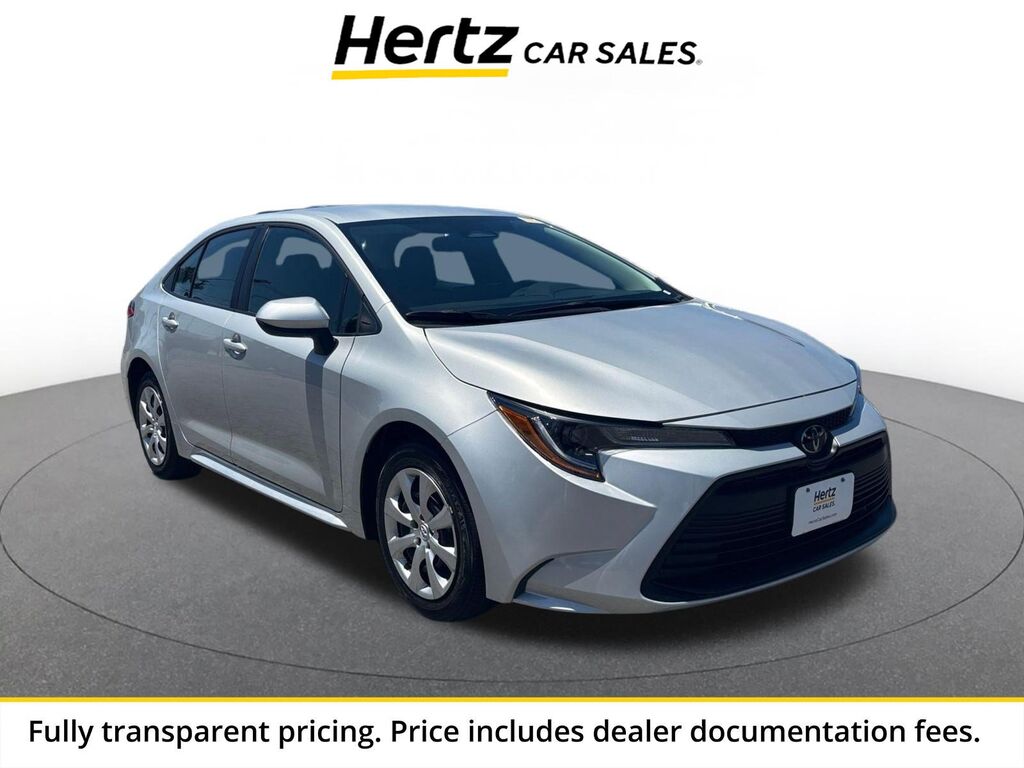2025 Toyota Corolla LE — photo 1 of 13
