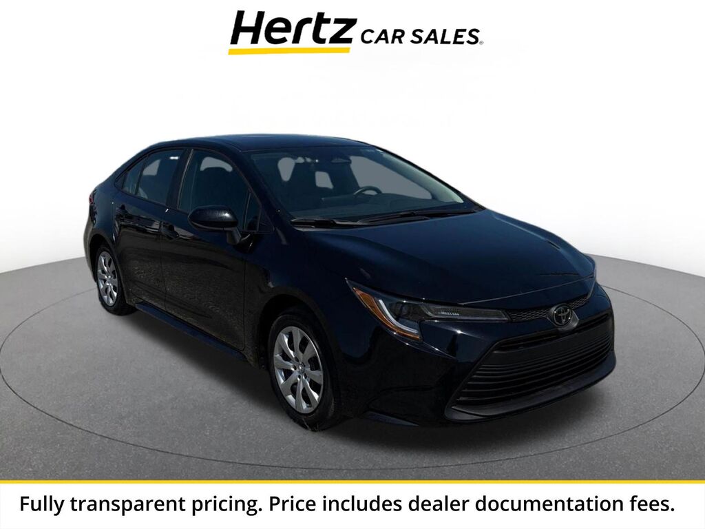 2025 Toyota Corolla LE — photo 1 of 13