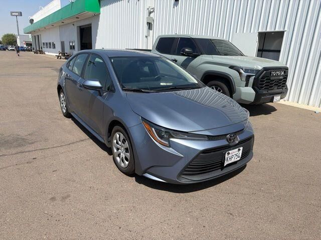 2024 Toyota Corolla LE — photo 1 of 15