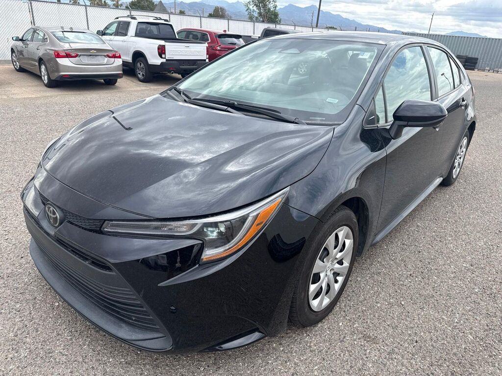 2024 Toyota Corolla LE — photo 1 of 26