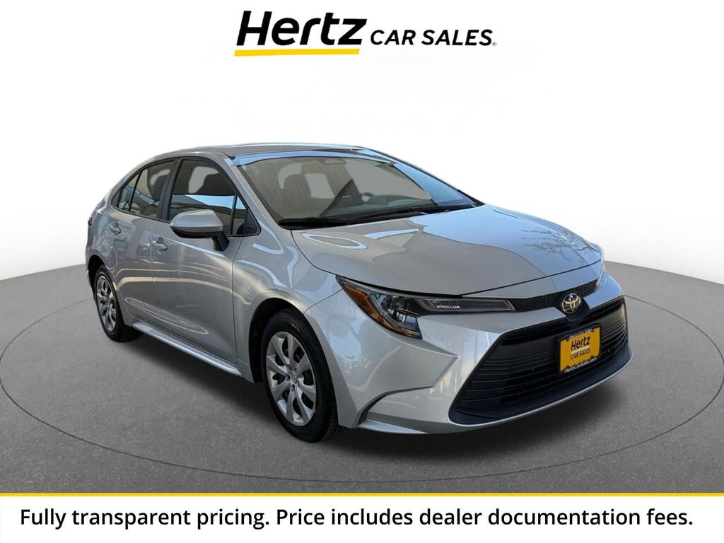 2025 Toyota Corolla LE — photo 1 of 13