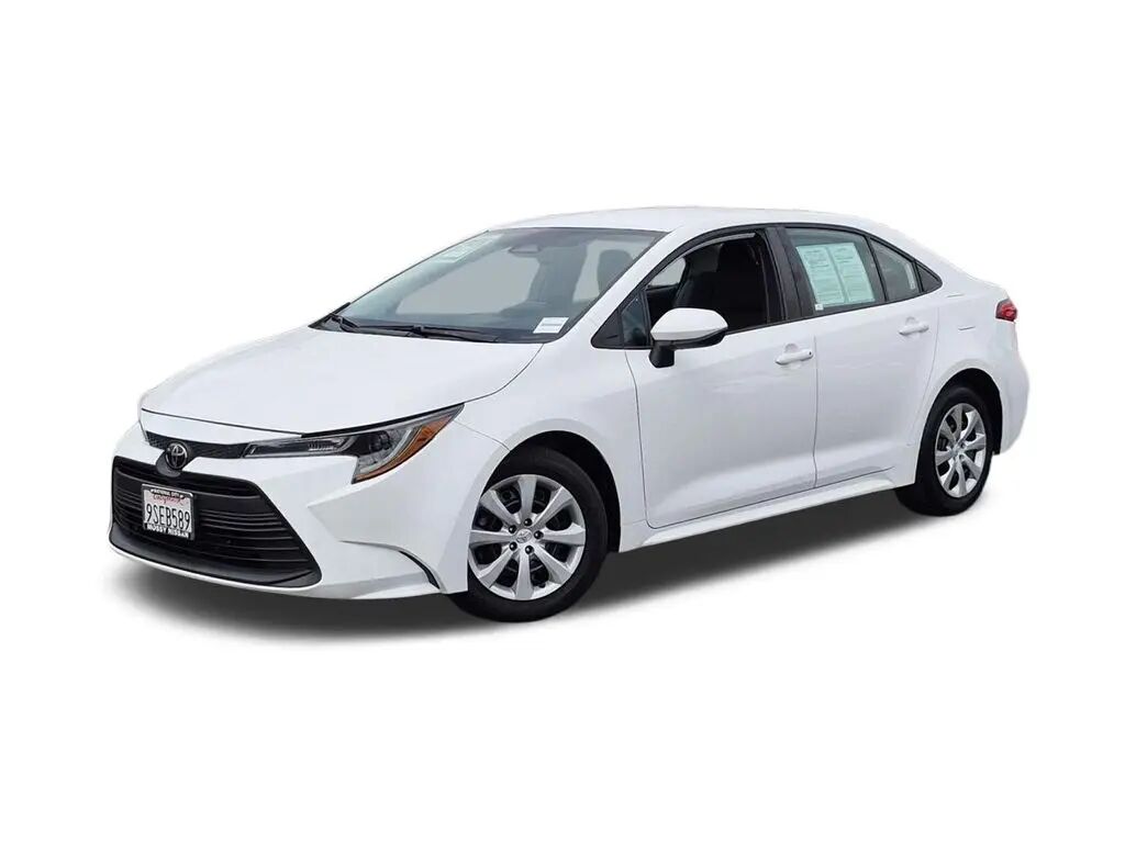 2024 Toyota Corolla LE — photo 1 of 13
