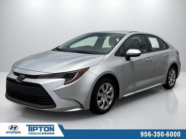 2025 Toyota Corolla LE — photo 1 of 14