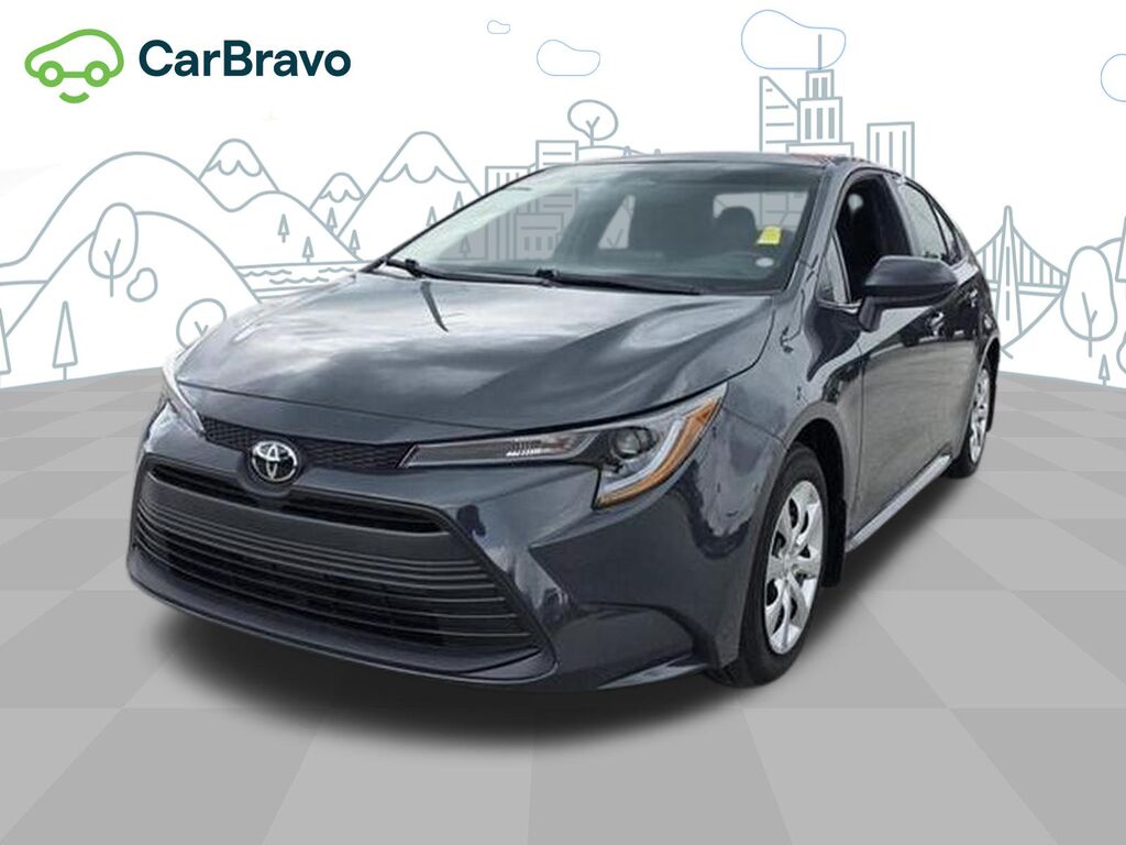 2025 Toyota Corolla LE — photo 1 of 6