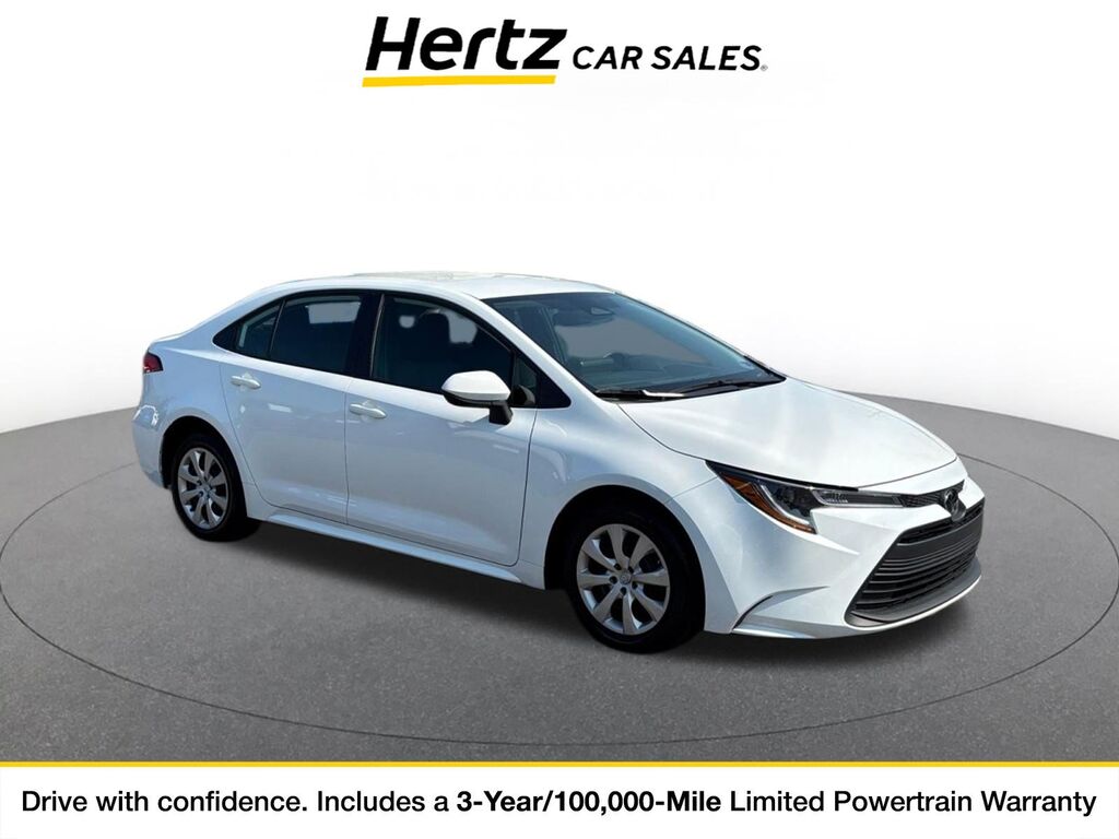 2025 Toyota Corolla LE — photo 1 of 11