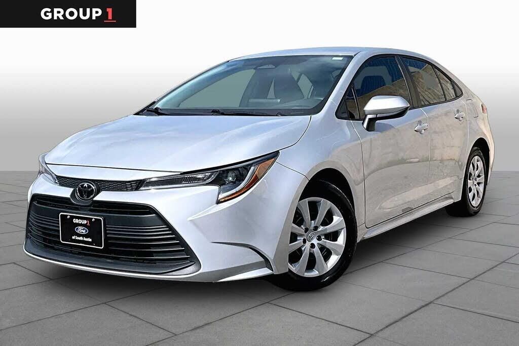 2026 Toyota Corolla LE — photo 1 of 1