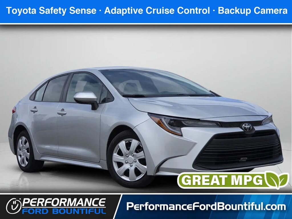 2023 Toyota Corolla LE — photo 1 of 12