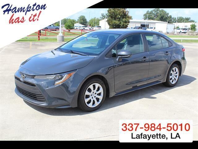 2024 Toyota Corolla LE — photo 1 of 13