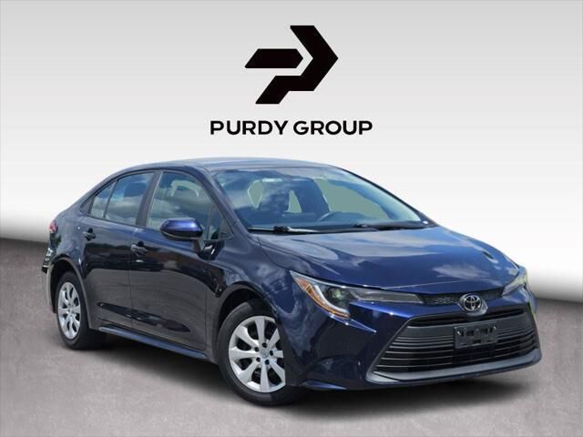 2024 Toyota Corolla LE — photo 1 of 39