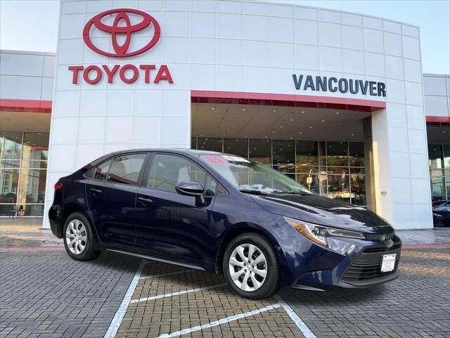 2024 Toyota Corolla LE — photo 1 of 1