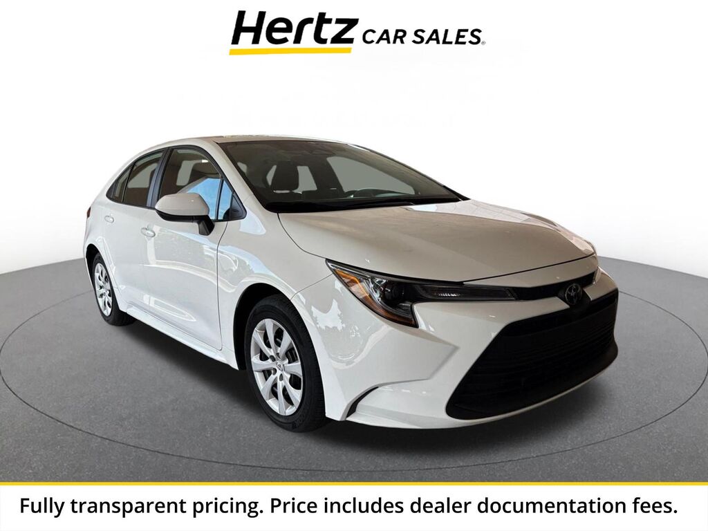 2025 Toyota Corolla LE — photo 1 of 13