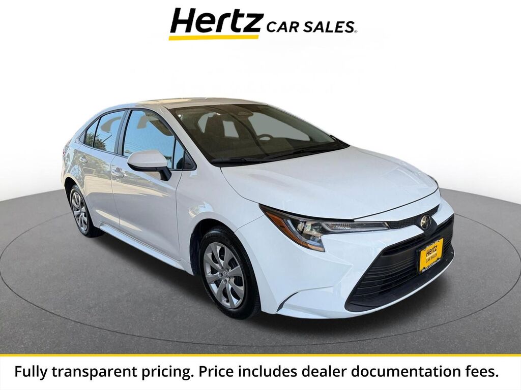 2025 Toyota Corolla LE — photo 1 of 13