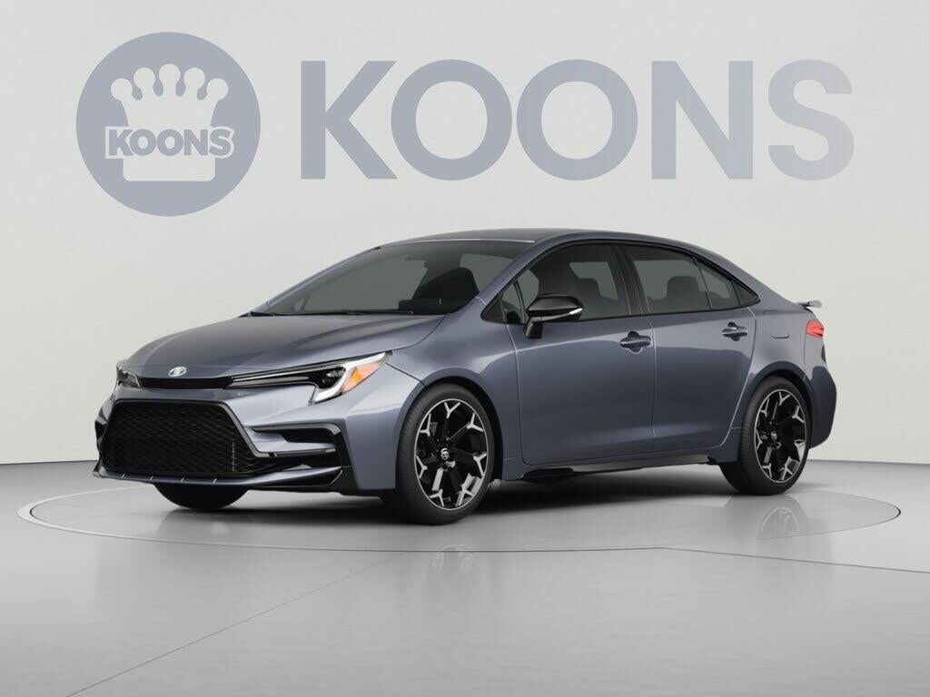 2025 Toyota Corolla LE — photo 1 of 14