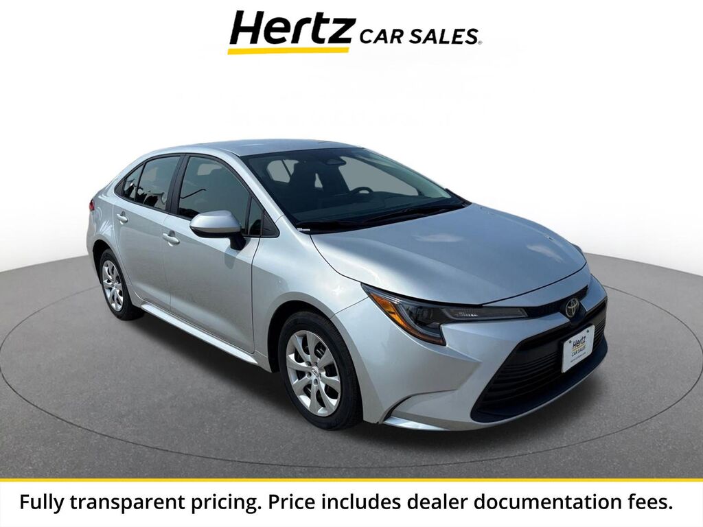 2025 Toyota Corolla LE — photo 1 of 13