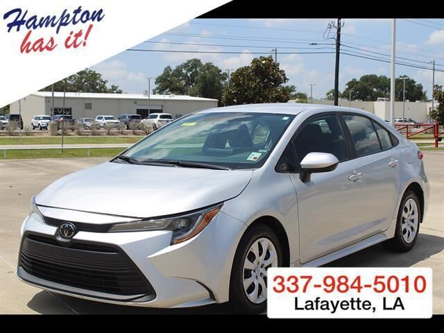 2024 Toyota Corolla LE — photo 1 of 13