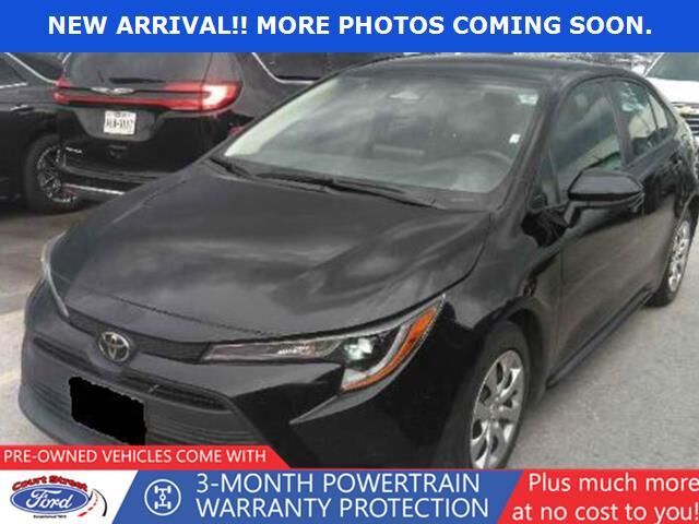 2025 Toyota Corolla LE — photo 1 of 3