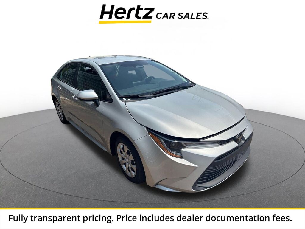 2025 Toyota Corolla LE — photo 1 of 13