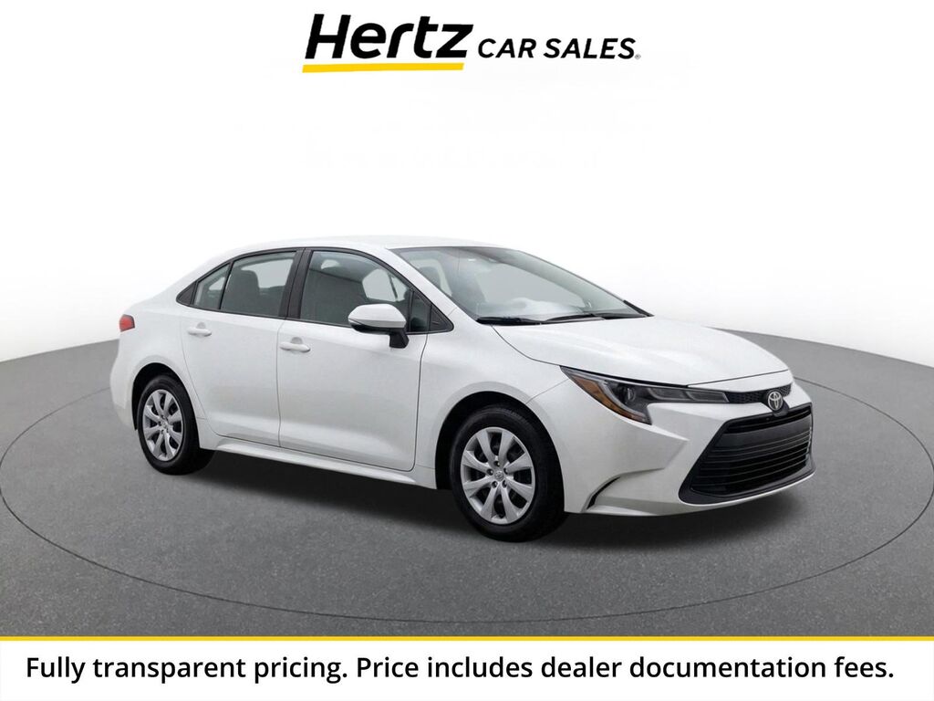 2025 Toyota Corolla LE — photo 1 of 10