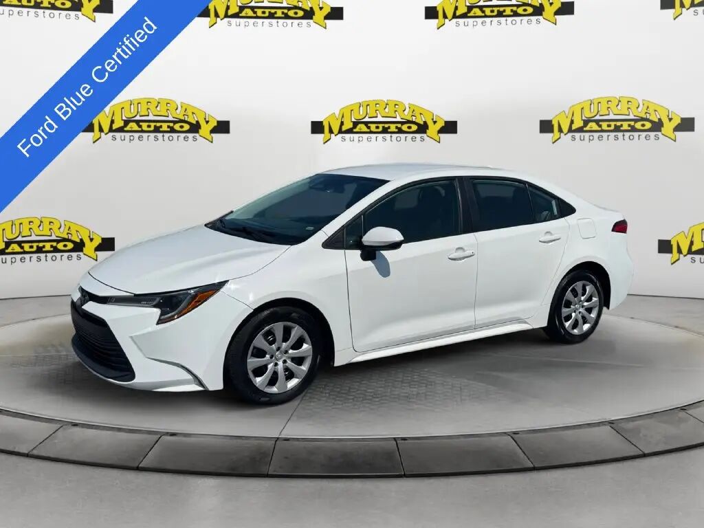 2024 Toyota Corolla LE — photo 1 of 13