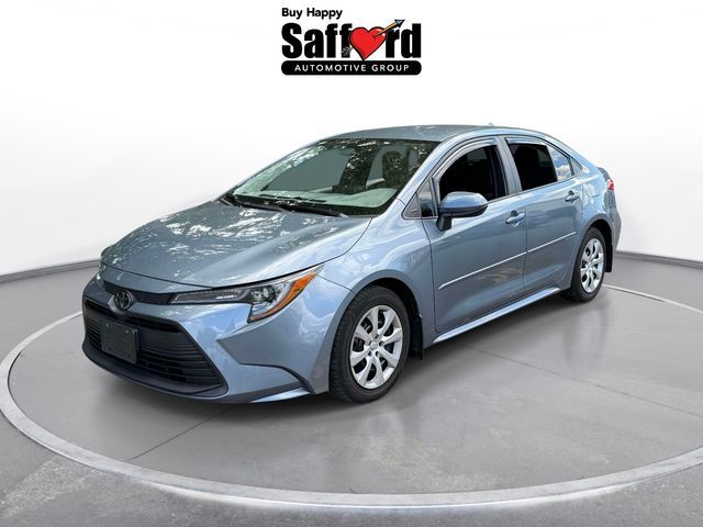 2024 Toyota Corolla LE — photo 1 of 13