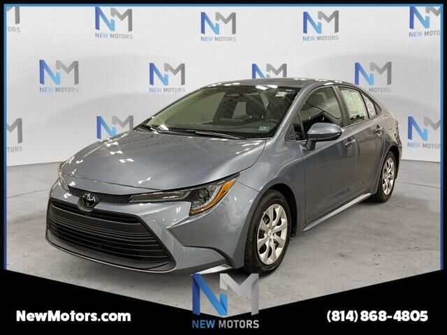 2024 Toyota Corolla LE — photo 1 of 13