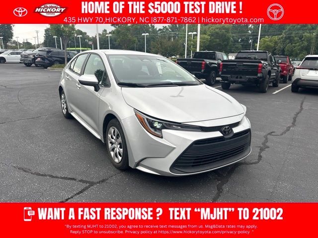 2025 Toyota Corolla LE — photo 1 of 12