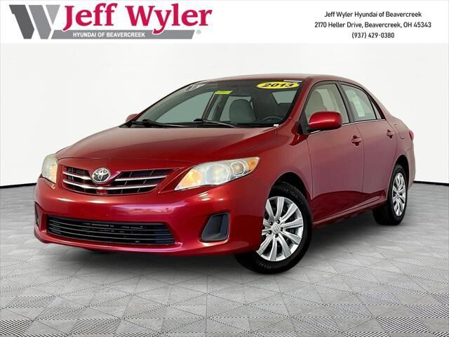 2013 Toyota Corolla LE — photo 1 of 13