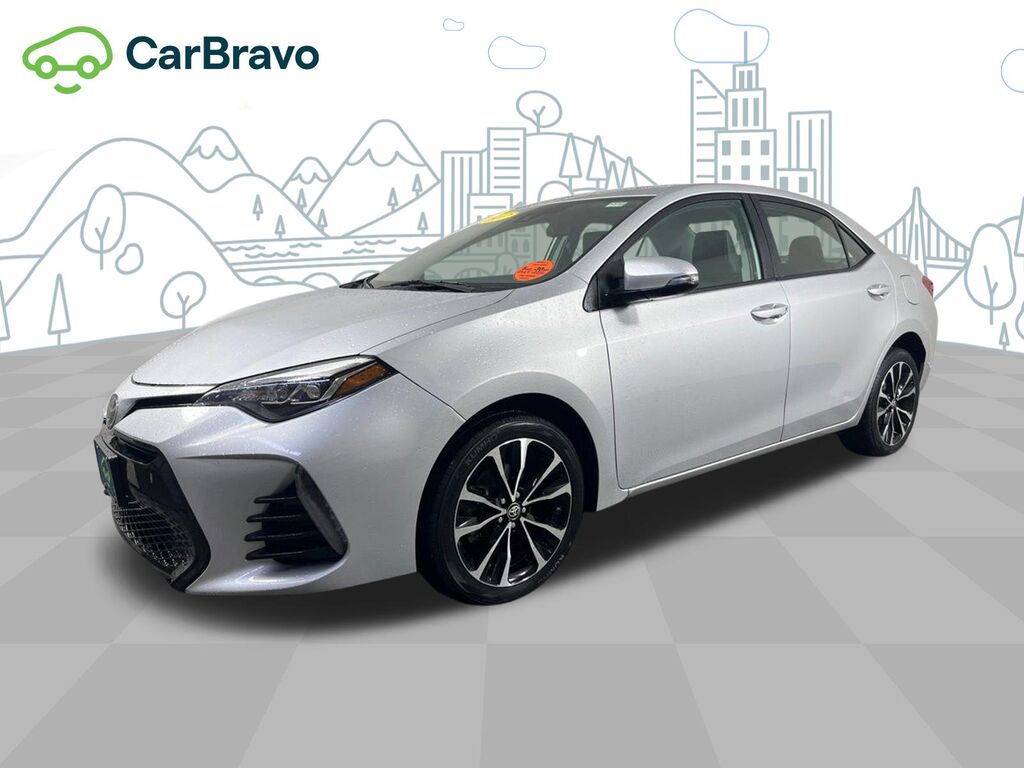 2017 Toyota Corolla SE — photo 1 of 6