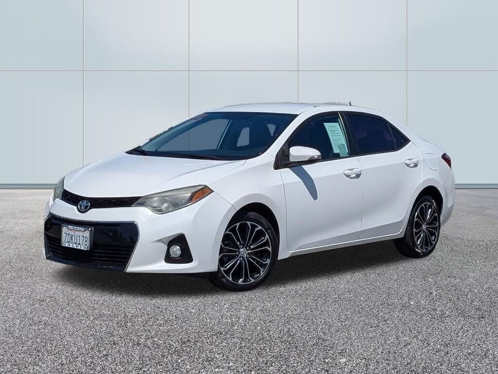 2014 Toyota Corolla S — photo 1 of 1