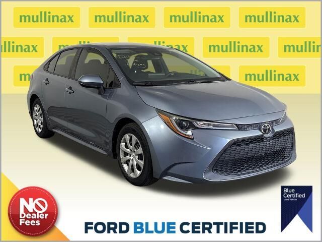 2022 Toyota Corolla LE — photo 1 of 20