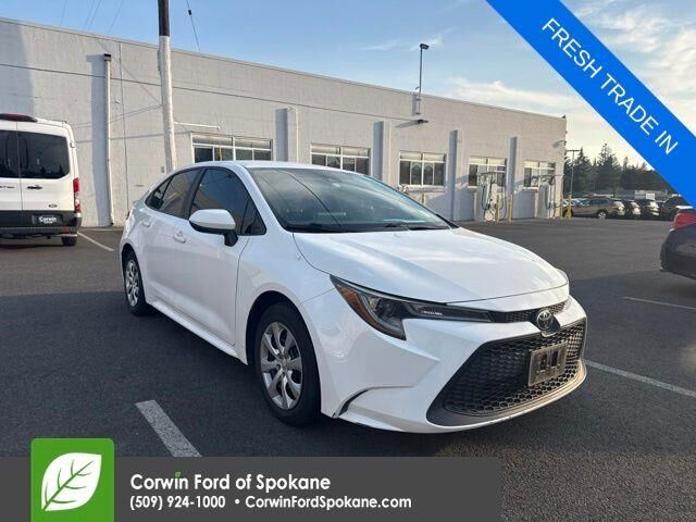 2021 Toyota Corolla LE — photo 1 of 42