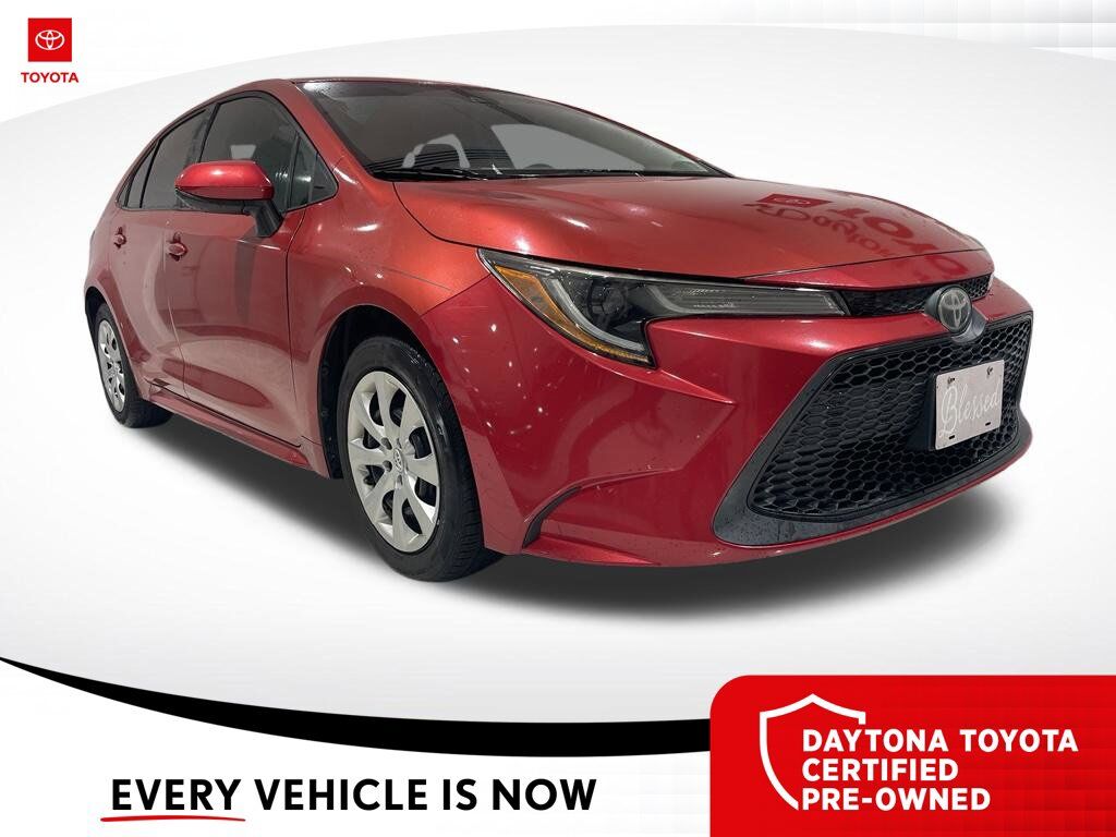 2020 Toyota Corolla LE — photo 1 of 10