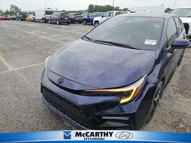 2023 Toyota Corolla SE — photo 1 of 7