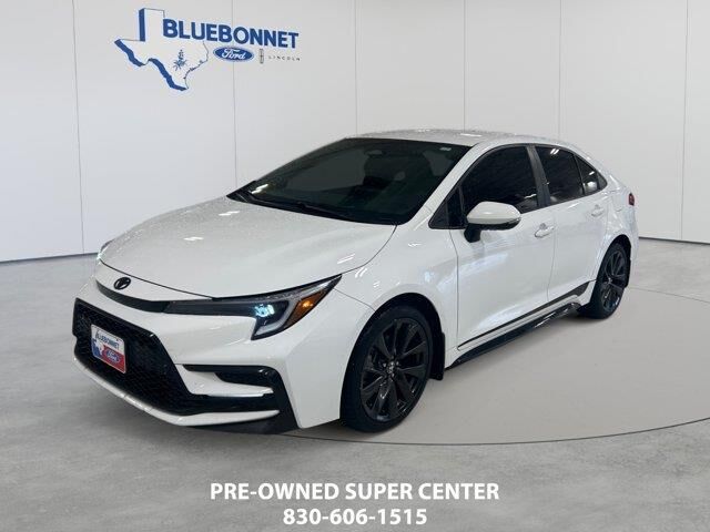 2023 Toyota Corolla SE — photo 1 of 13
