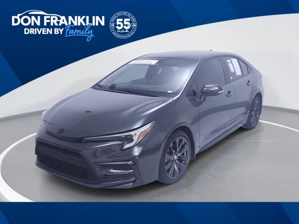 2023 Toyota Corolla SE — photo 1 of 12