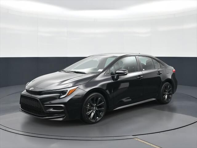 2024 Toyota Corolla SE — photo 1 of 13