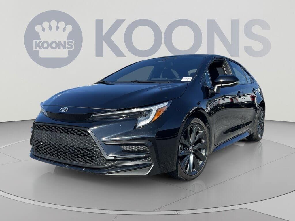 2025 Toyota Corolla SE — photo 1 of 2