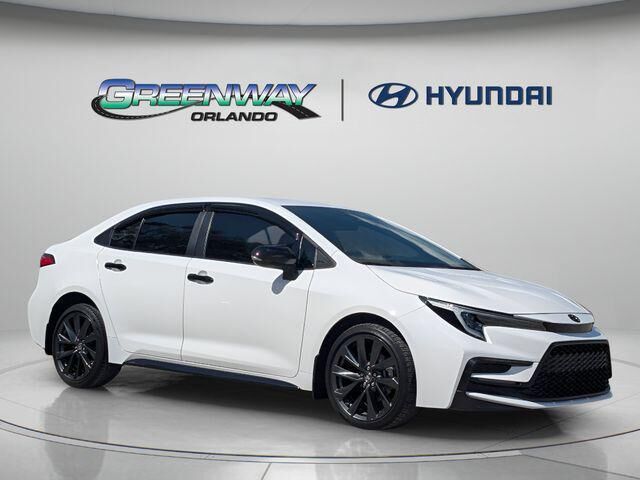 2024 Toyota Corolla SE — photo 1 of 23