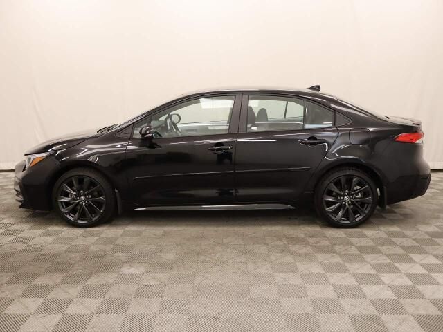 2026 Toyota Corolla SE — photo 1 of 26