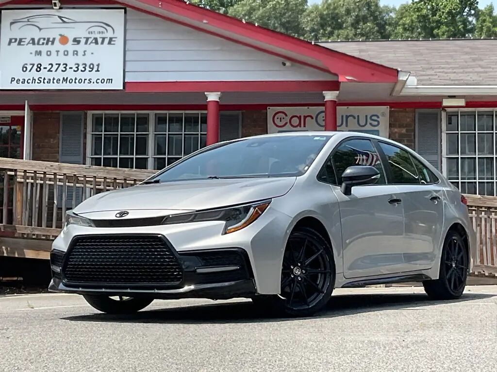 2022 Toyota Corolla SE — photo 1 of 13